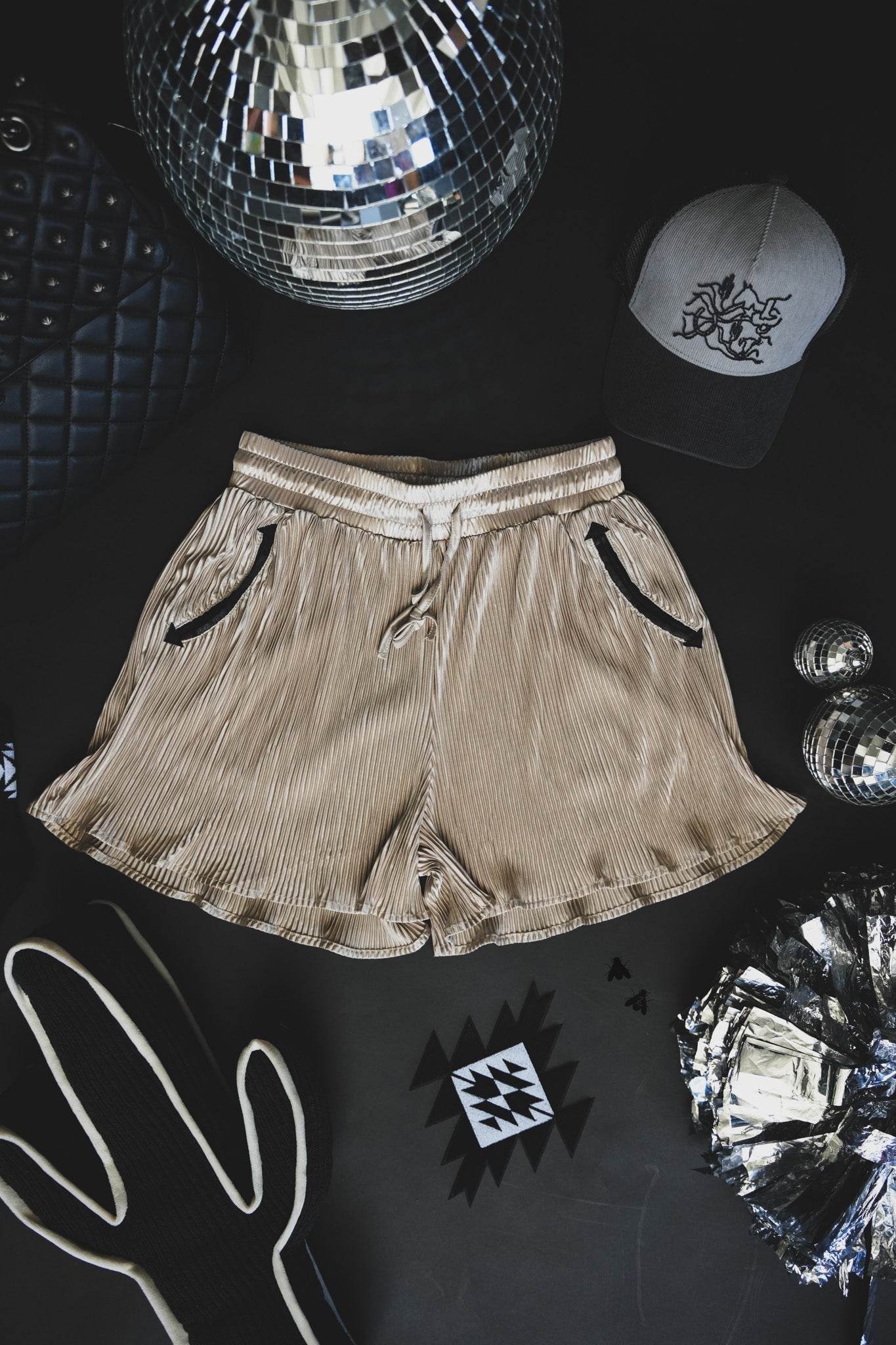 Ace High Shorts *Taupe